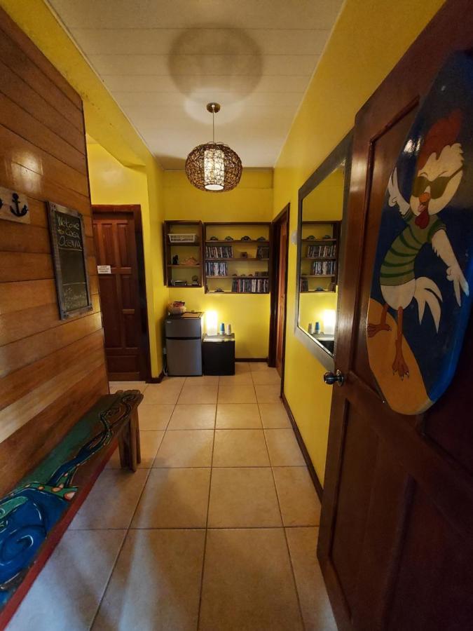 Casa Oceana Bed & Breakfast Bocas del Toro Exterior photo